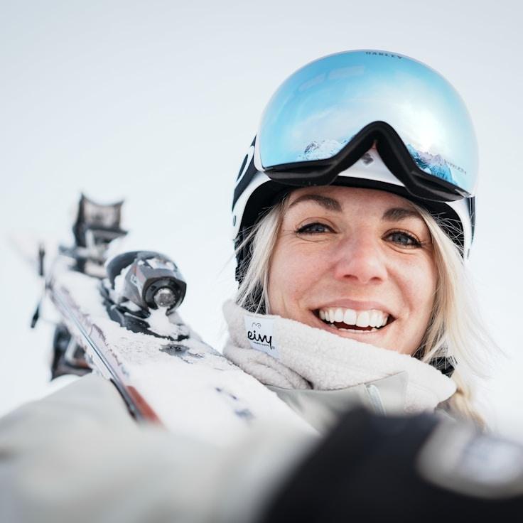 Portrait of Ari, meditation instructor